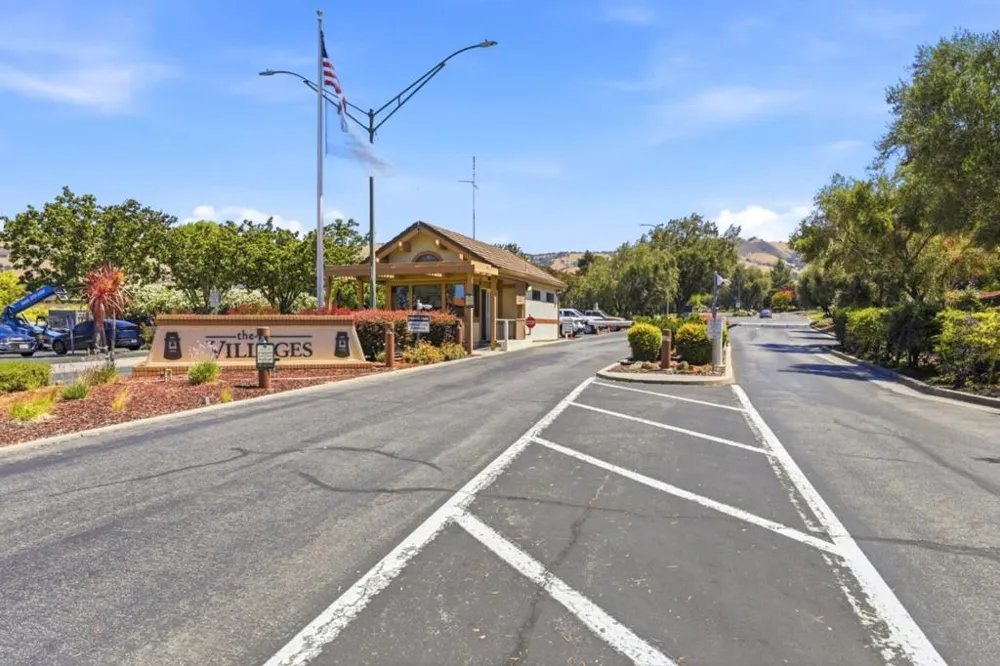 6202 Gerdts San Jose, CA 95135