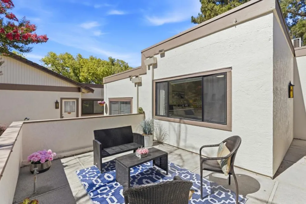6202 Gerdts San Jose, CA 95135