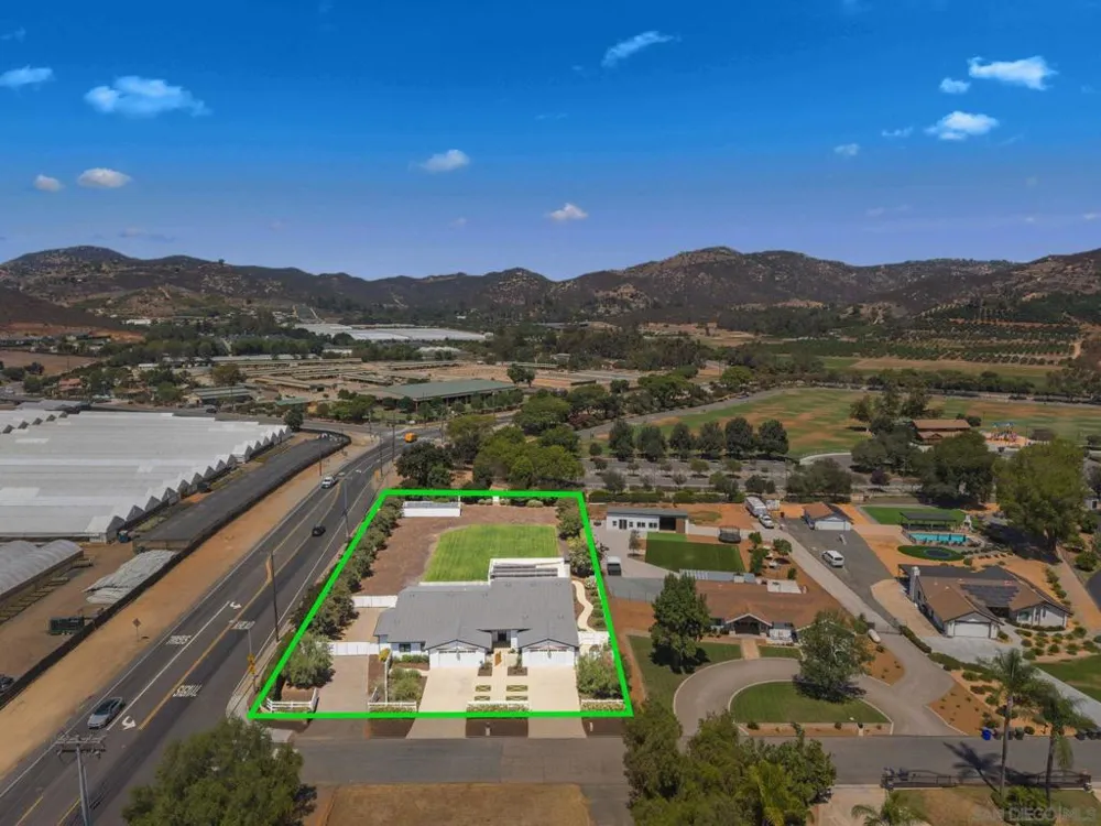 105 Equestrian San Marcos, CA 92069