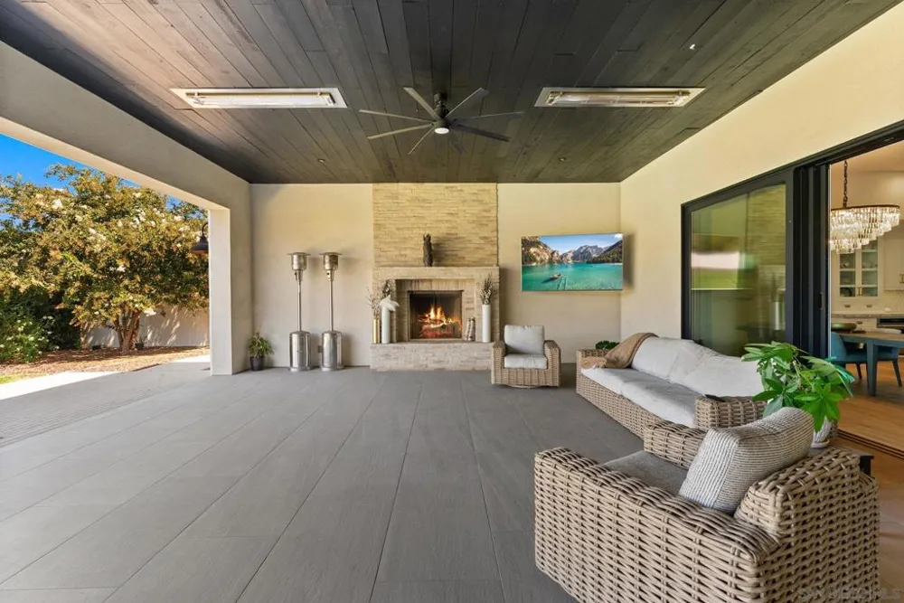 105 Equestrian San Marcos, CA 92069