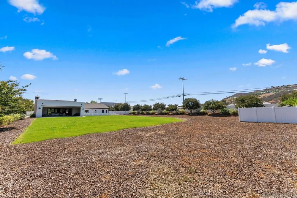 105 Equestrian San Marcos, CA 92069