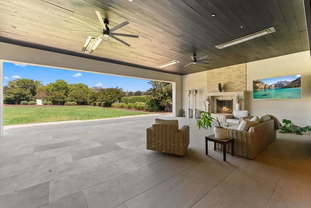 105 Equestrian San Marcos, CA 92069
