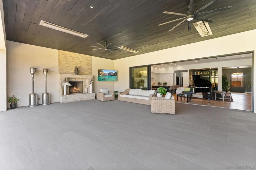 105 Equestrian San Marcos, CA 92069