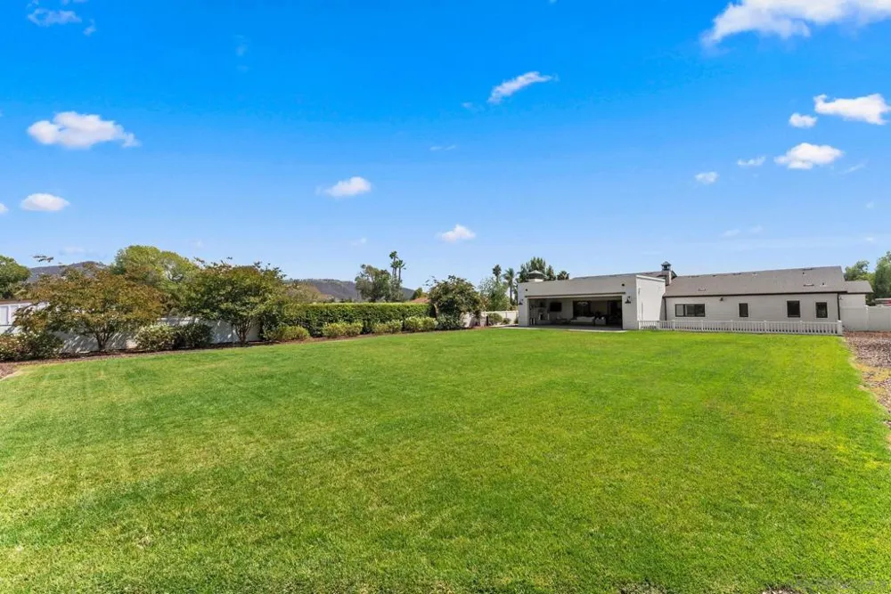105 Equestrian San Marcos, CA 92069
