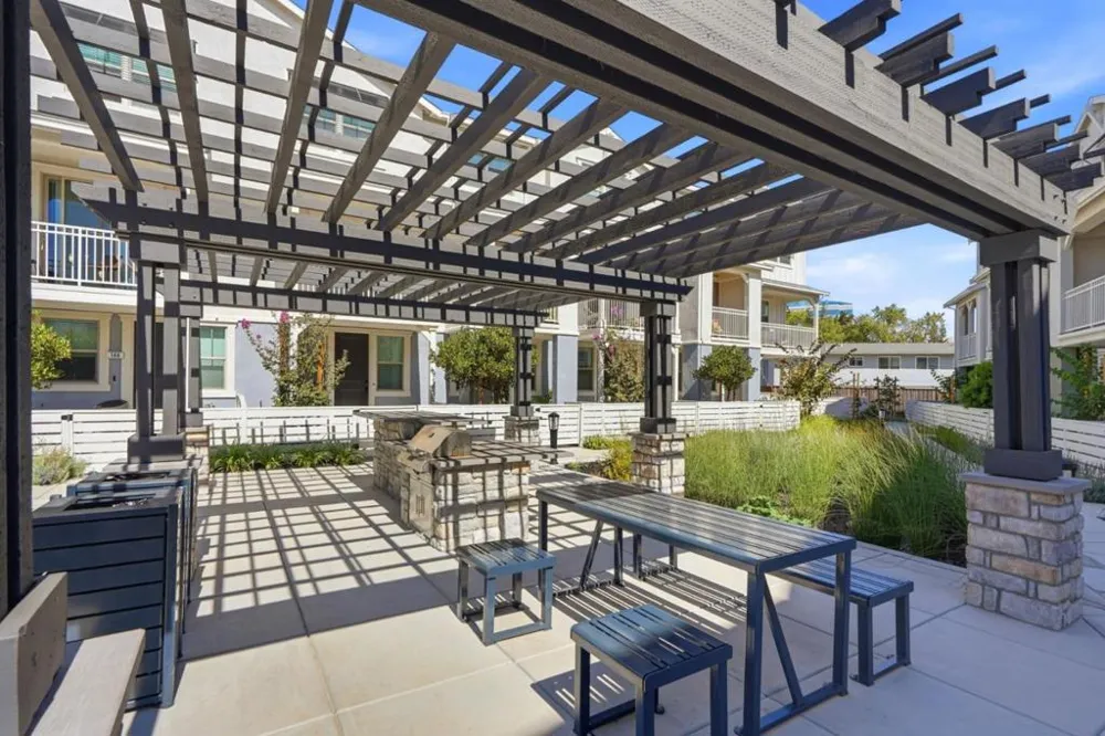 128 Oak Circle Walnut Creek, CA 94597