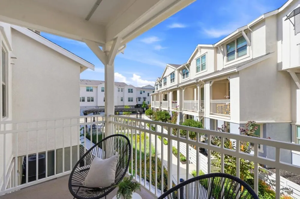 128 Oak Circle Walnut Creek, CA 94597