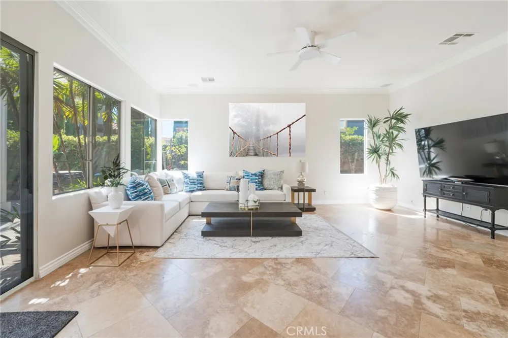 36008 Corte Coruna Murrieta, CA 92562