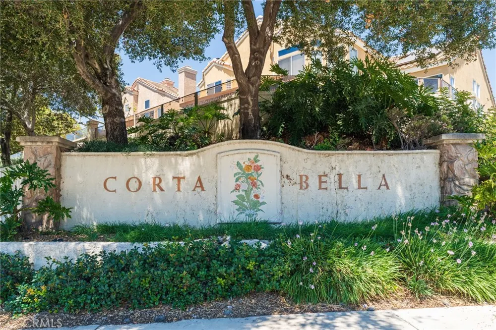 36008 Corte Coruna Murrieta, CA 92562