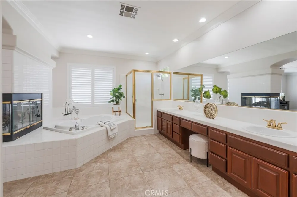 36008 Corte Coruna Murrieta, CA 92562