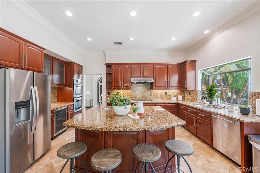 36008 Corte Coruna Murrieta, CA 92562