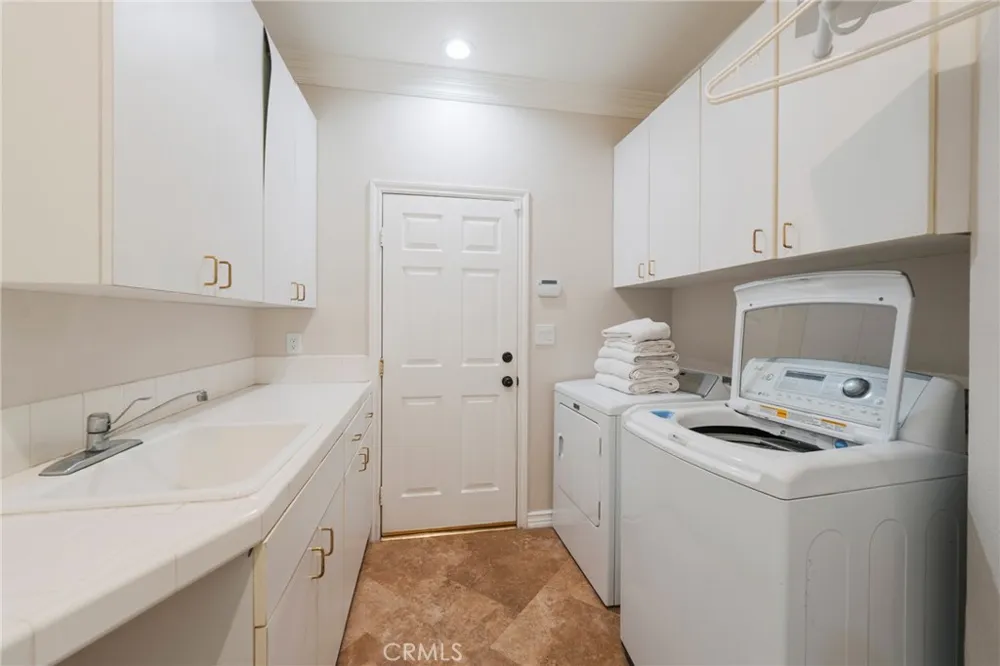 36008 Corte Coruna Murrieta, CA 92562