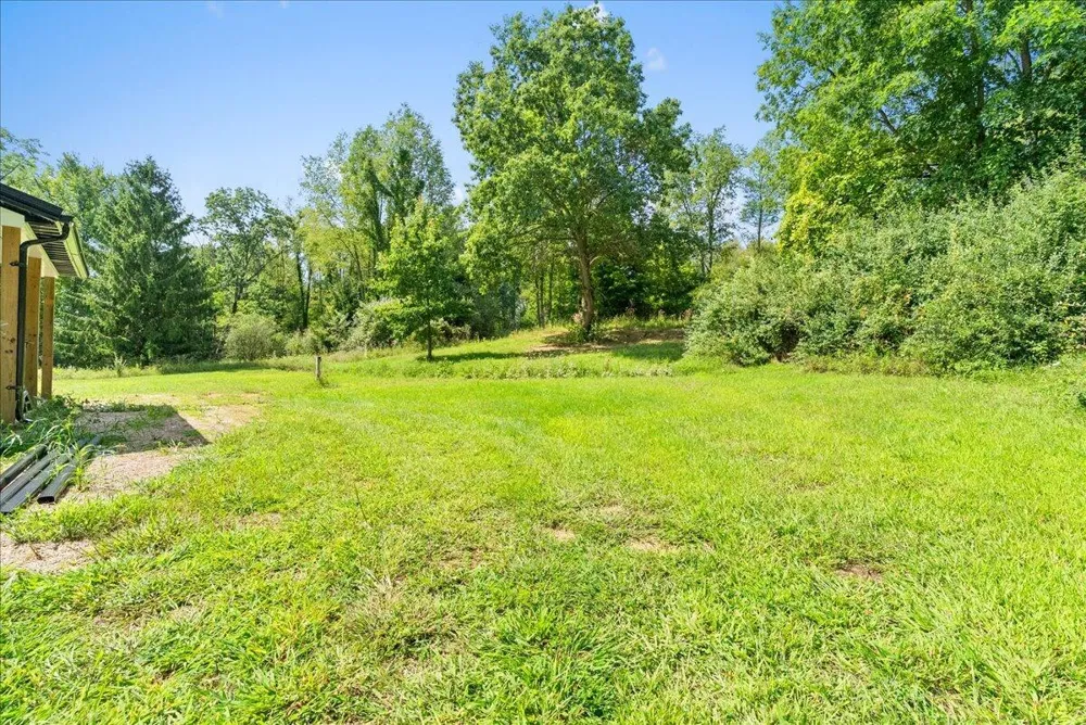 25455 L DRIVE Albion, MI 49224