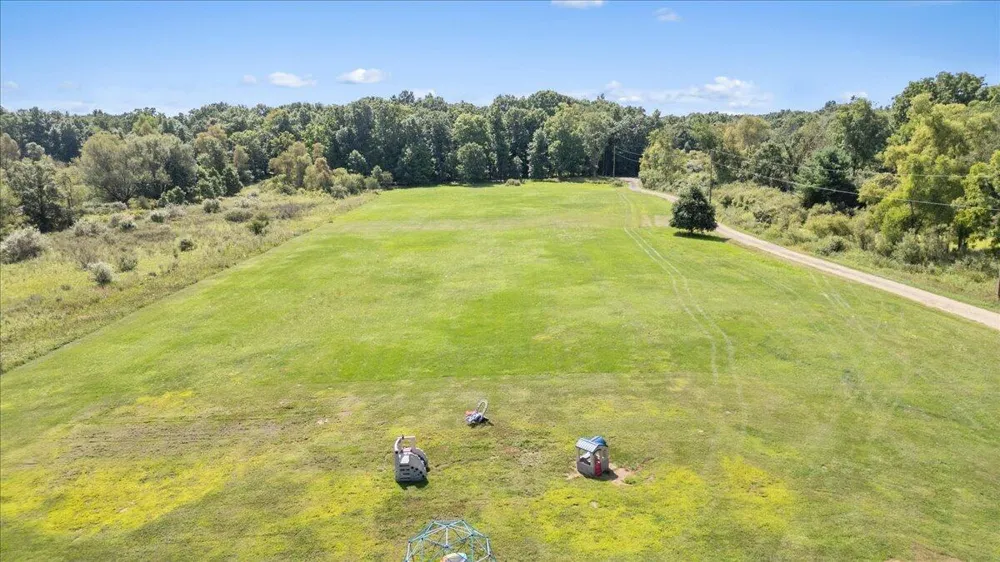 25455 L DRIVE Albion, MI 49224