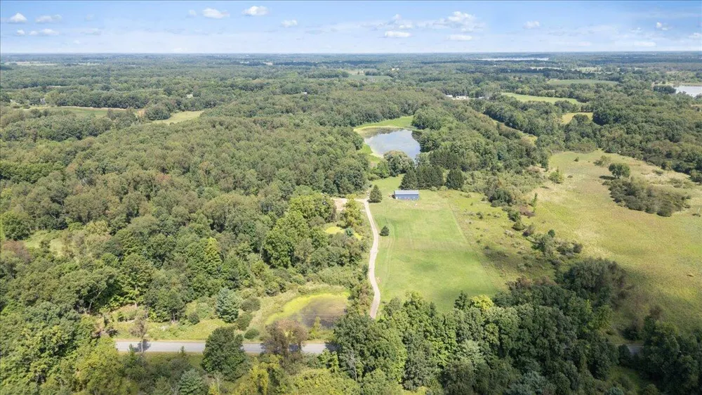 25455 L DRIVE Albion, MI 49224