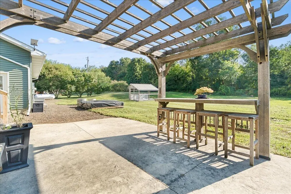 3867 Edgar Road Leslie, MI 49251