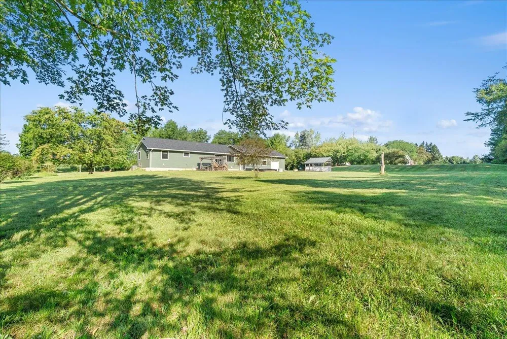 3867 Edgar Road Leslie, MI 49251