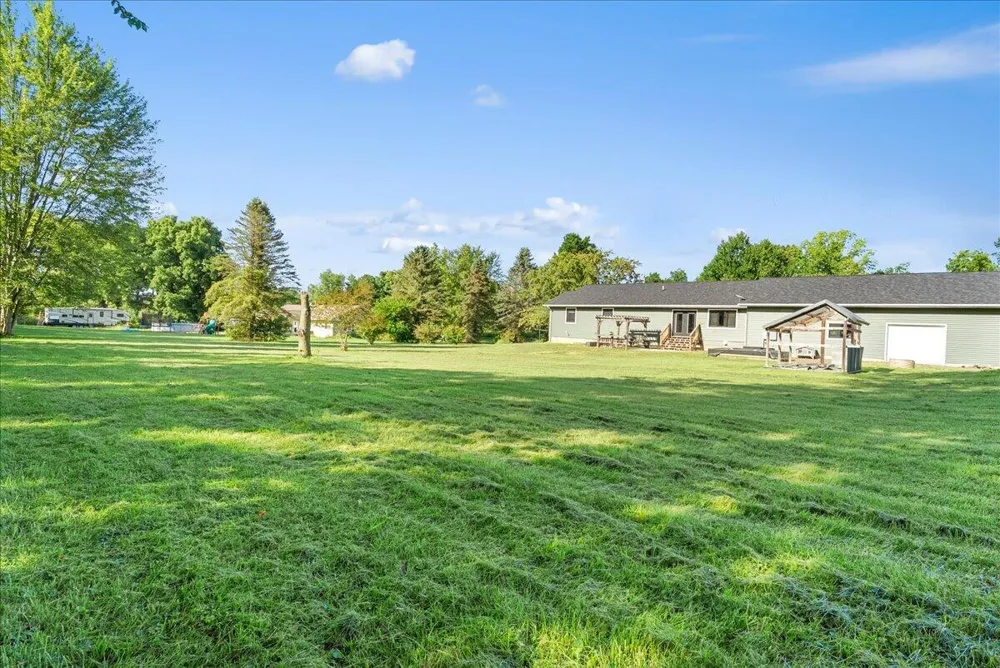 3867 Edgar Road Leslie, MI 49251
