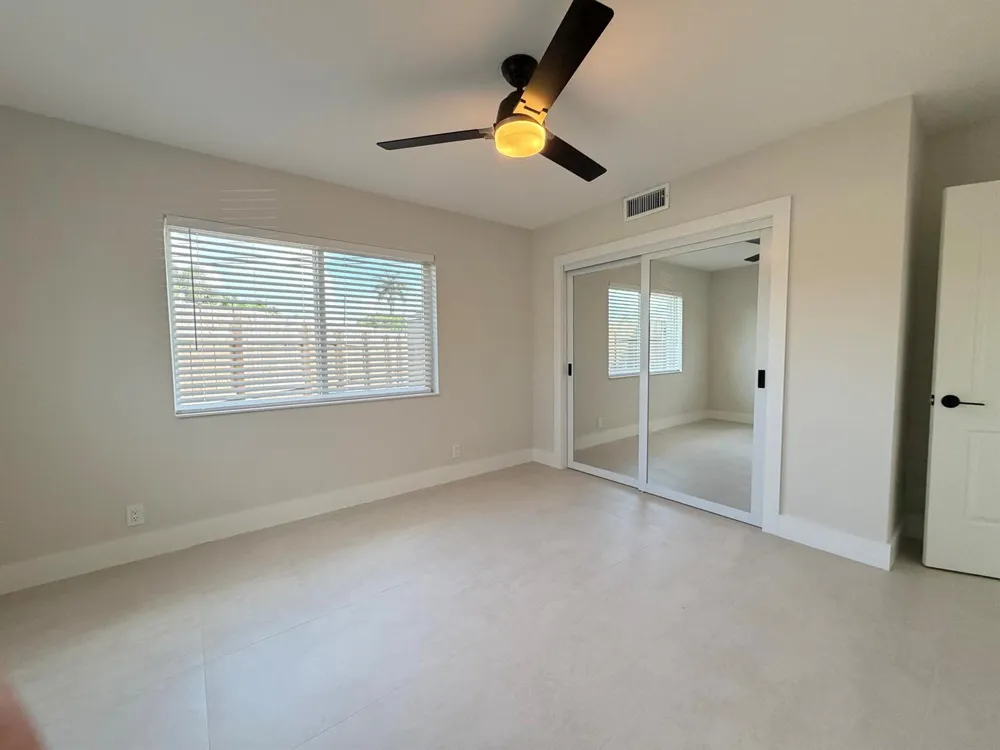 1100 W CAMINO REAL Boca Raton, FL 33486