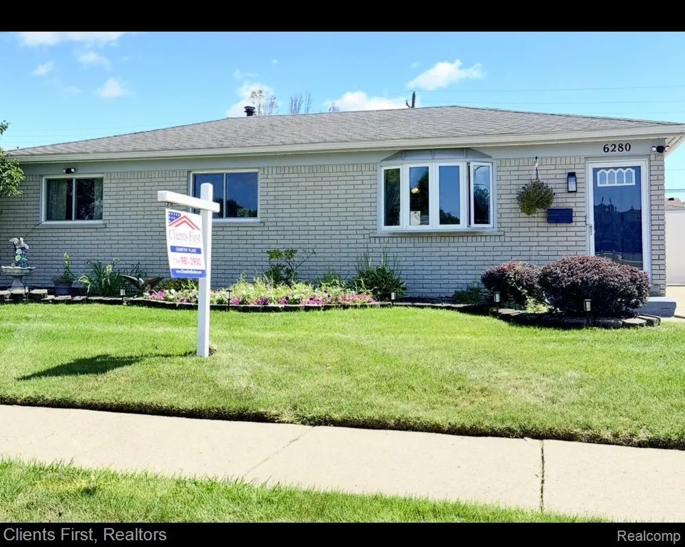 6280 Farmington Road Westland City, MI 48185