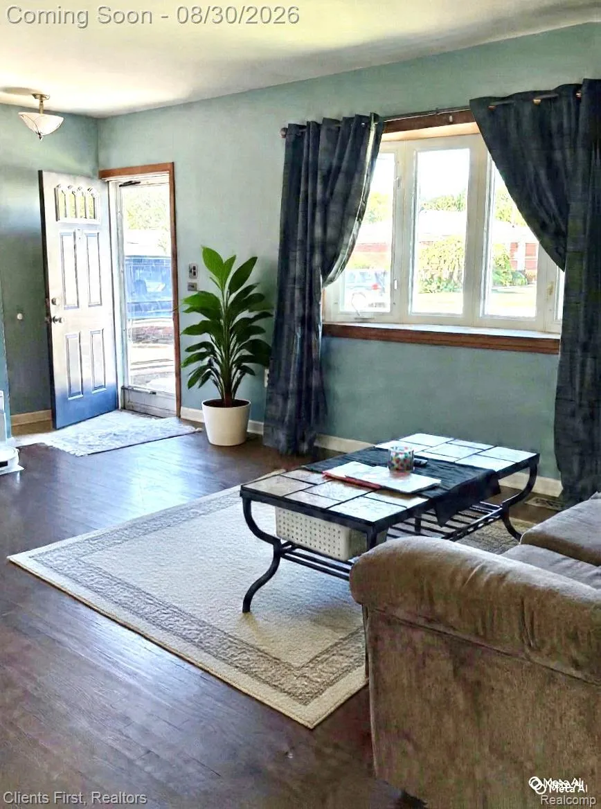 6280 Farmington Road Westland City, MI 48185