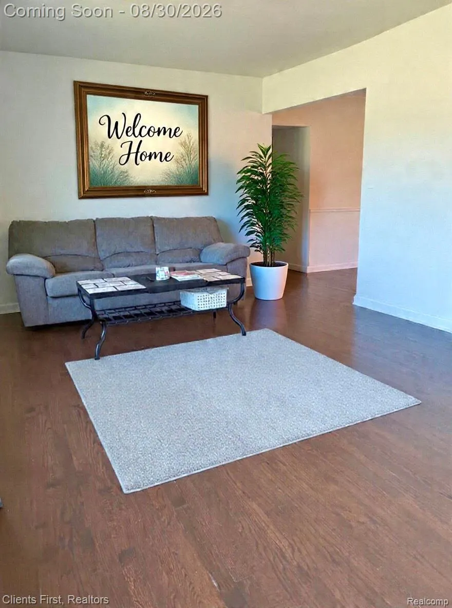 6280 Farmington Road Westland City, MI 48185