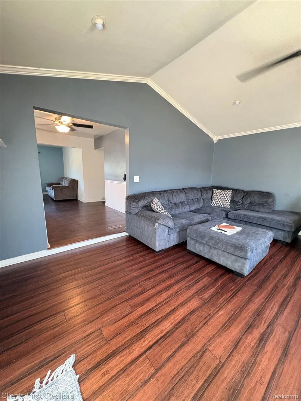 6280 Farmington Road Westland City, MI 48185