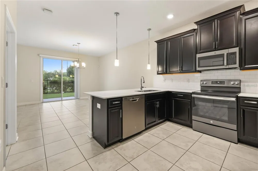 4642 TRIBUTE TRAIL Kissimmee, FL 34746
