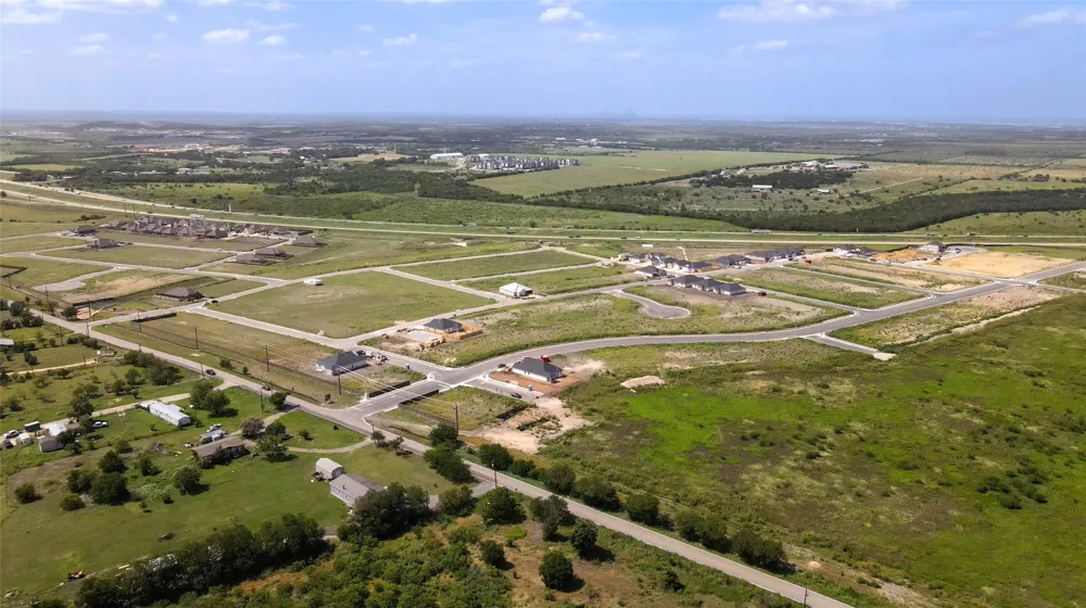 12721 Setting Peak Lane Buda, TX 78610
