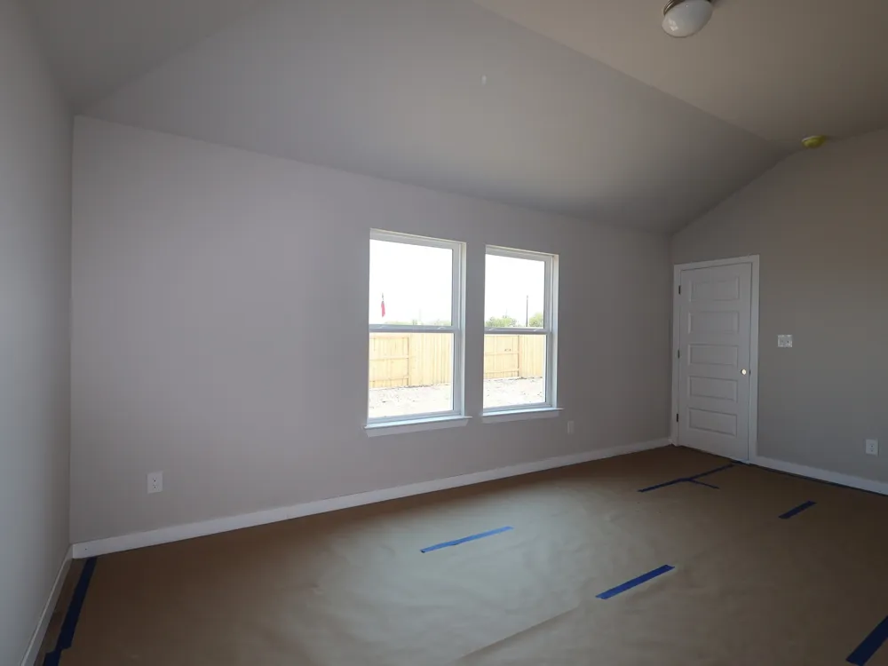 12721 Setting Peak Lane Buda, TX 78610