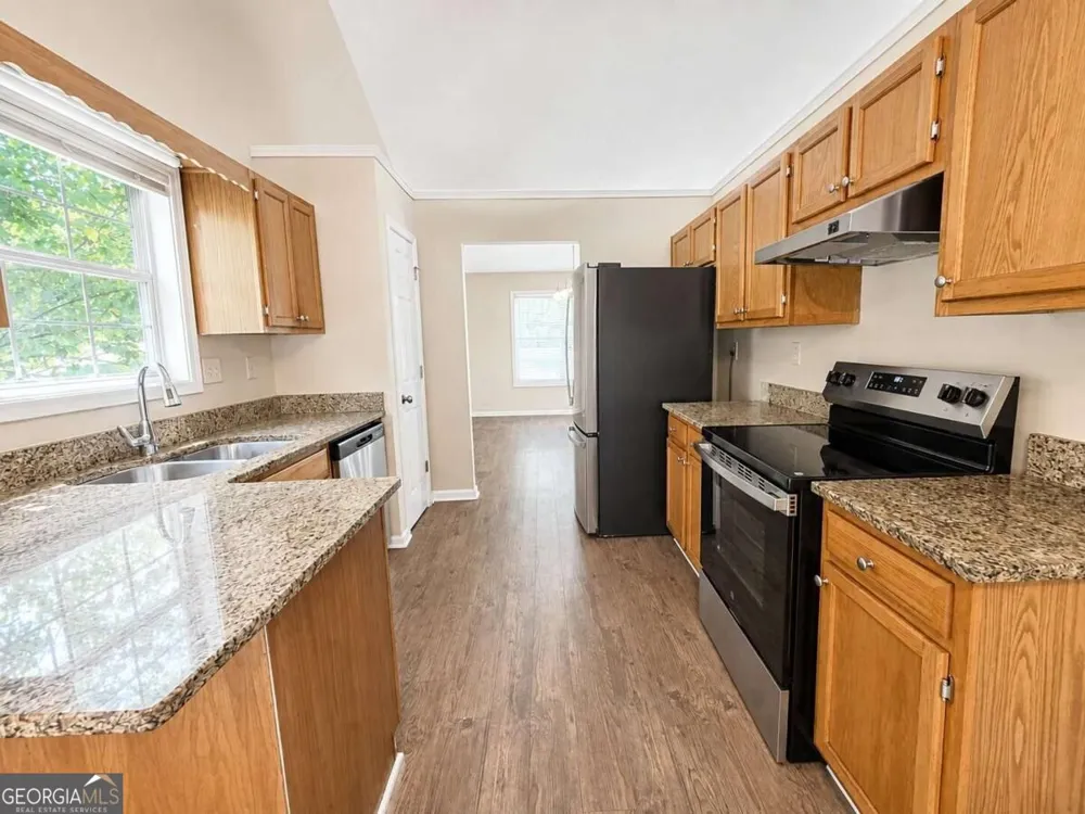 2095 Oakpointe CT Buford, GA 30519