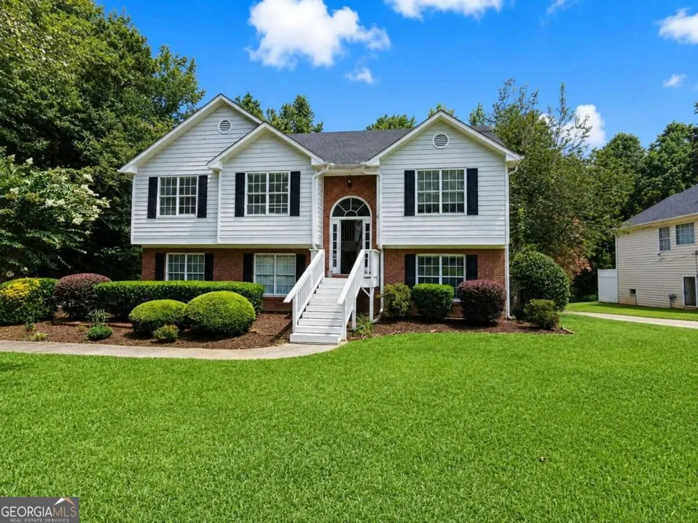 2095 Oakpointe CT Buford, GA 30519