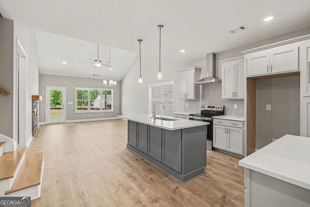105 Red Oak CT Carrollton, GA 30116