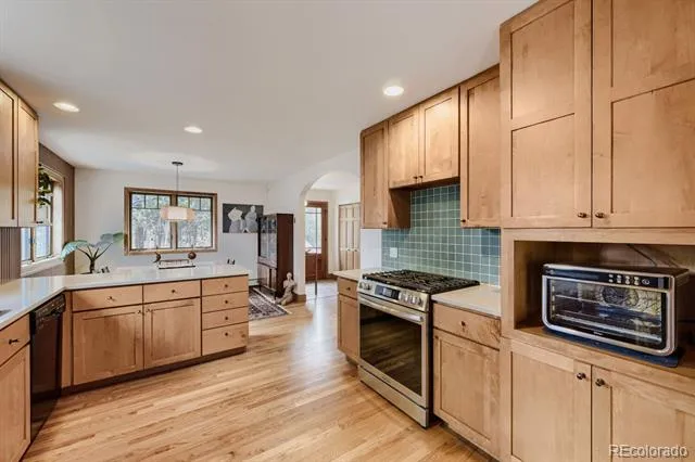 126 Signal Rock Road Golden, CO 80403