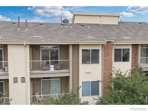 8685 Clay Street #304
