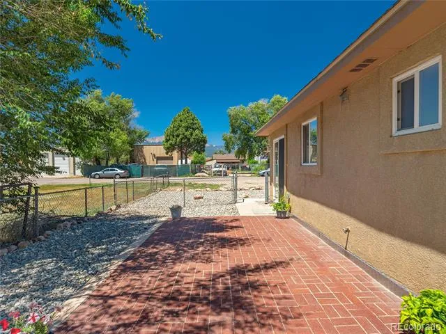 3025 Grandview Street Colorado Springs, CO 80907