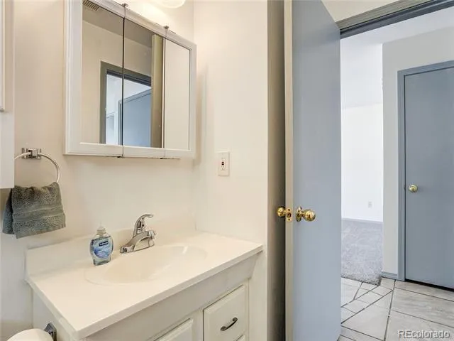 3025 Grandview Street Colorado Springs, CO 80907