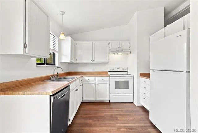 17958 E Oxford Drive Aurora, CO 80013