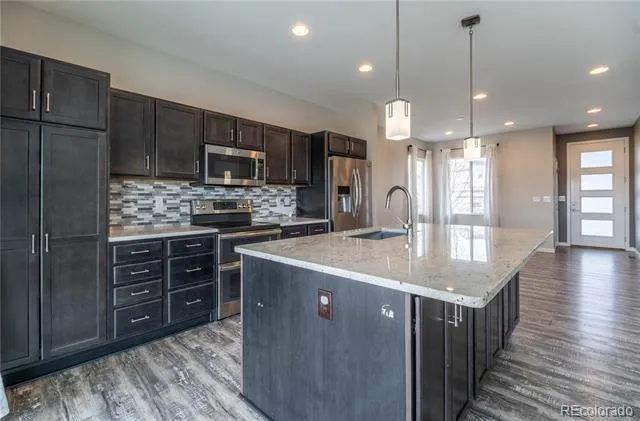 11069 Rifle Court Commerce City, CO 80022
