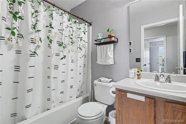 6501 Cache Drive Colorado Springs, CO 80923