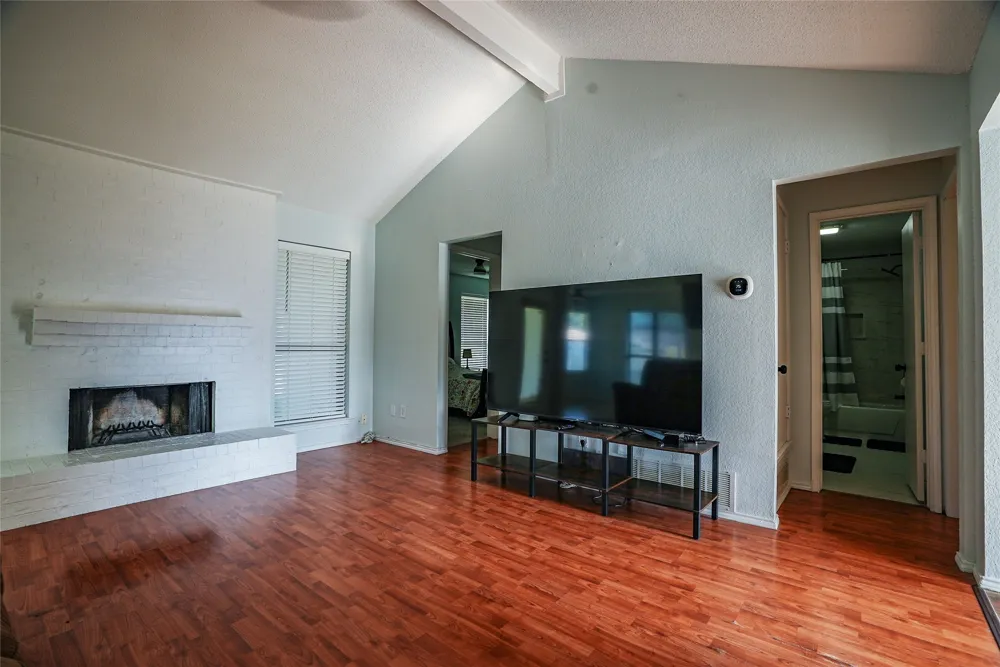 8021 Pebblebrook Drive Watauga, TX 76148