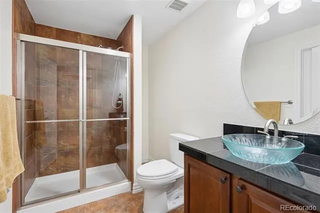 8926 Ridgepoint Way Castle Pines, CO 80108