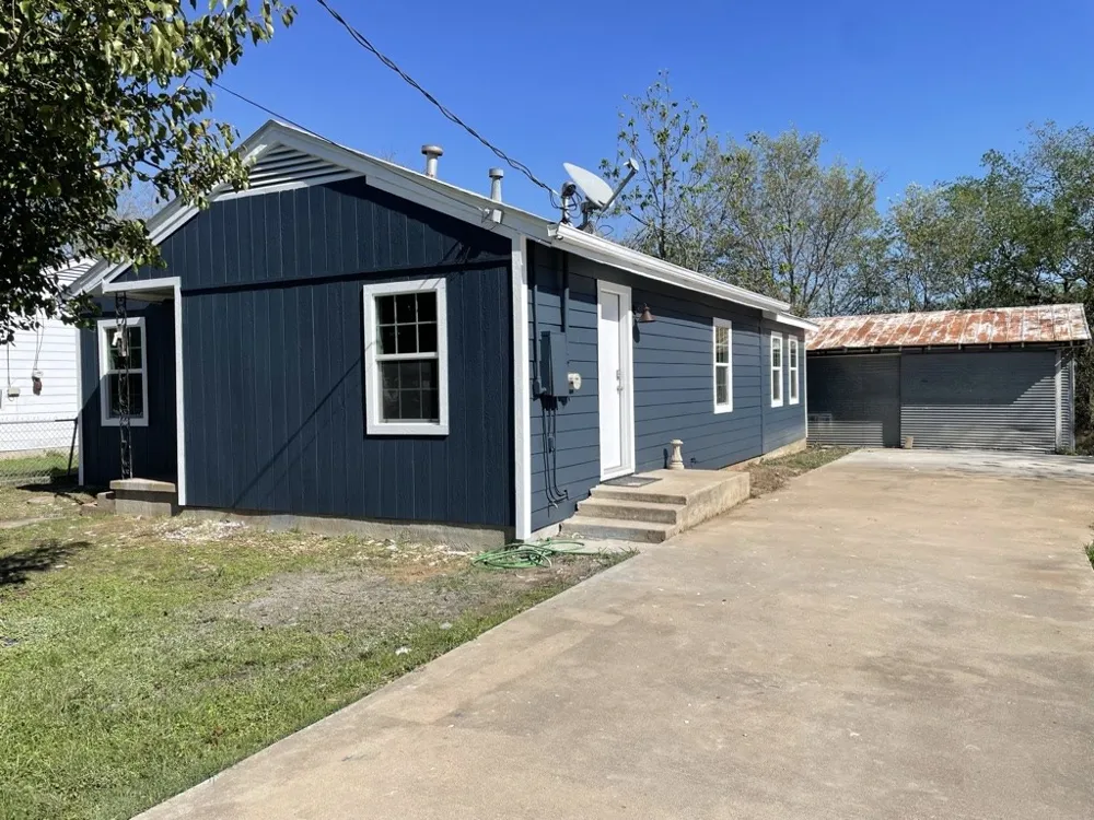 607 Mckenzie Avenue Hillsboro, TX 76645