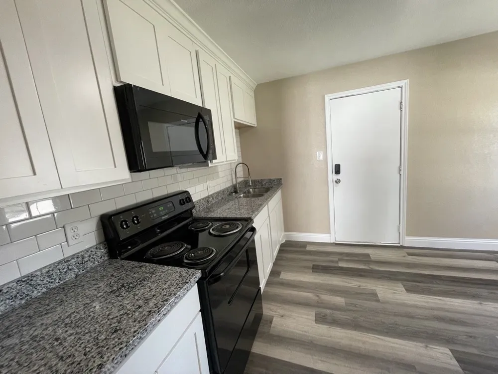 607 Mckenzie Avenue Hillsboro, TX 76645