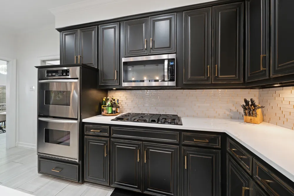 100 Krohn Court Irving, TX 75038