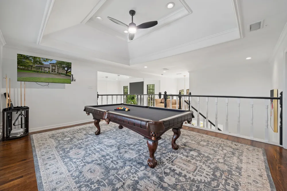 100 Krohn Court Irving, TX 75038