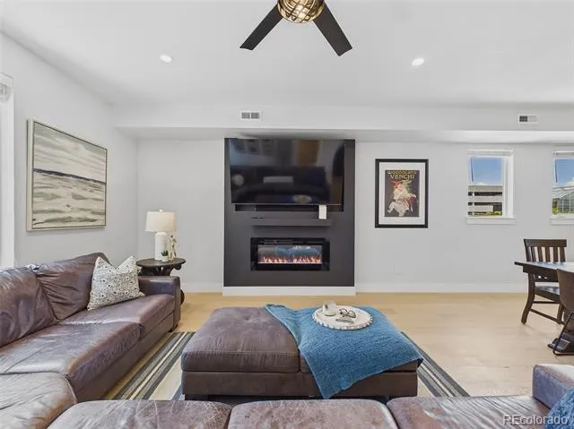 3541 S Emerson Street #A Englewood, CO 80113