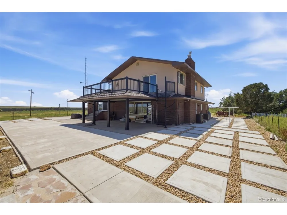 22221 County Road A Fort Morgan, CO 80701