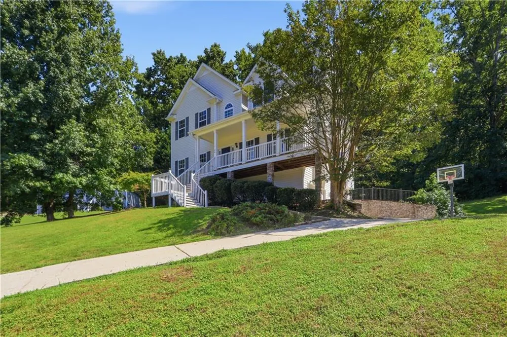 44 Fairwood Drive Dallas, GA 30157