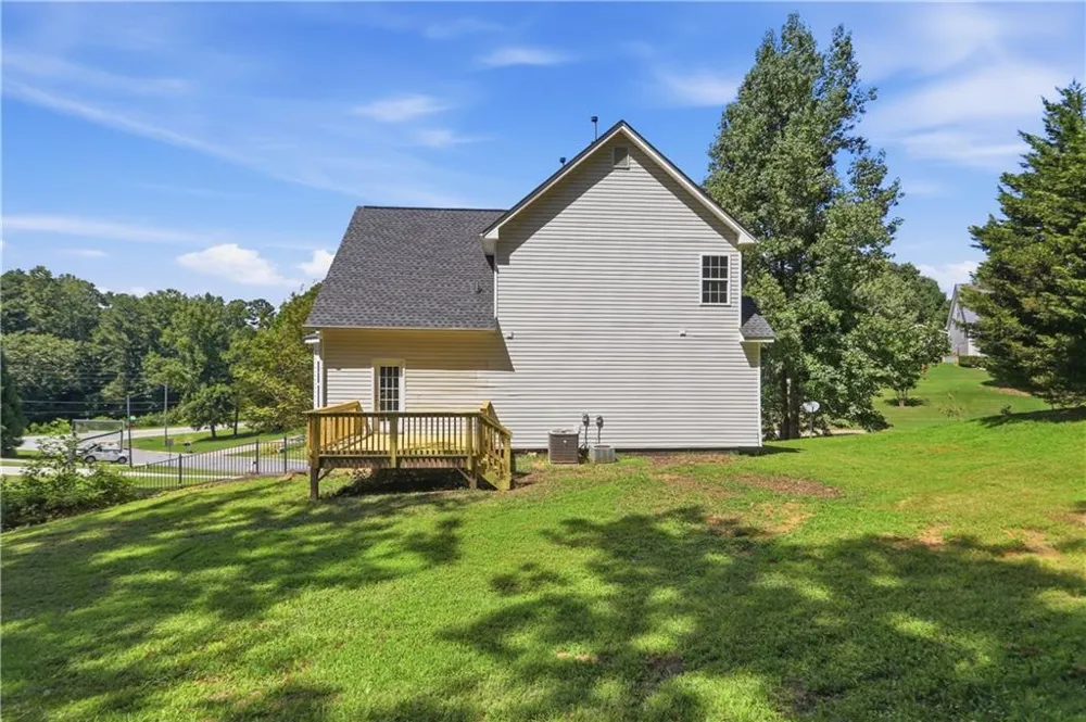 44 Fairwood Drive Dallas, GA 30157