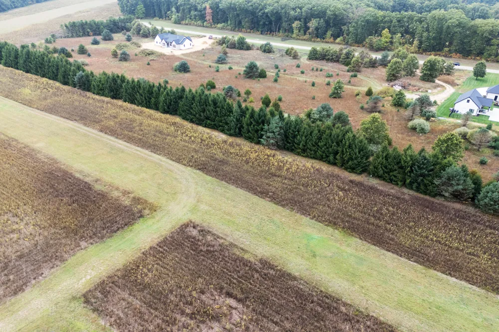 6 Airpark Lane Mattawan, MI 49071